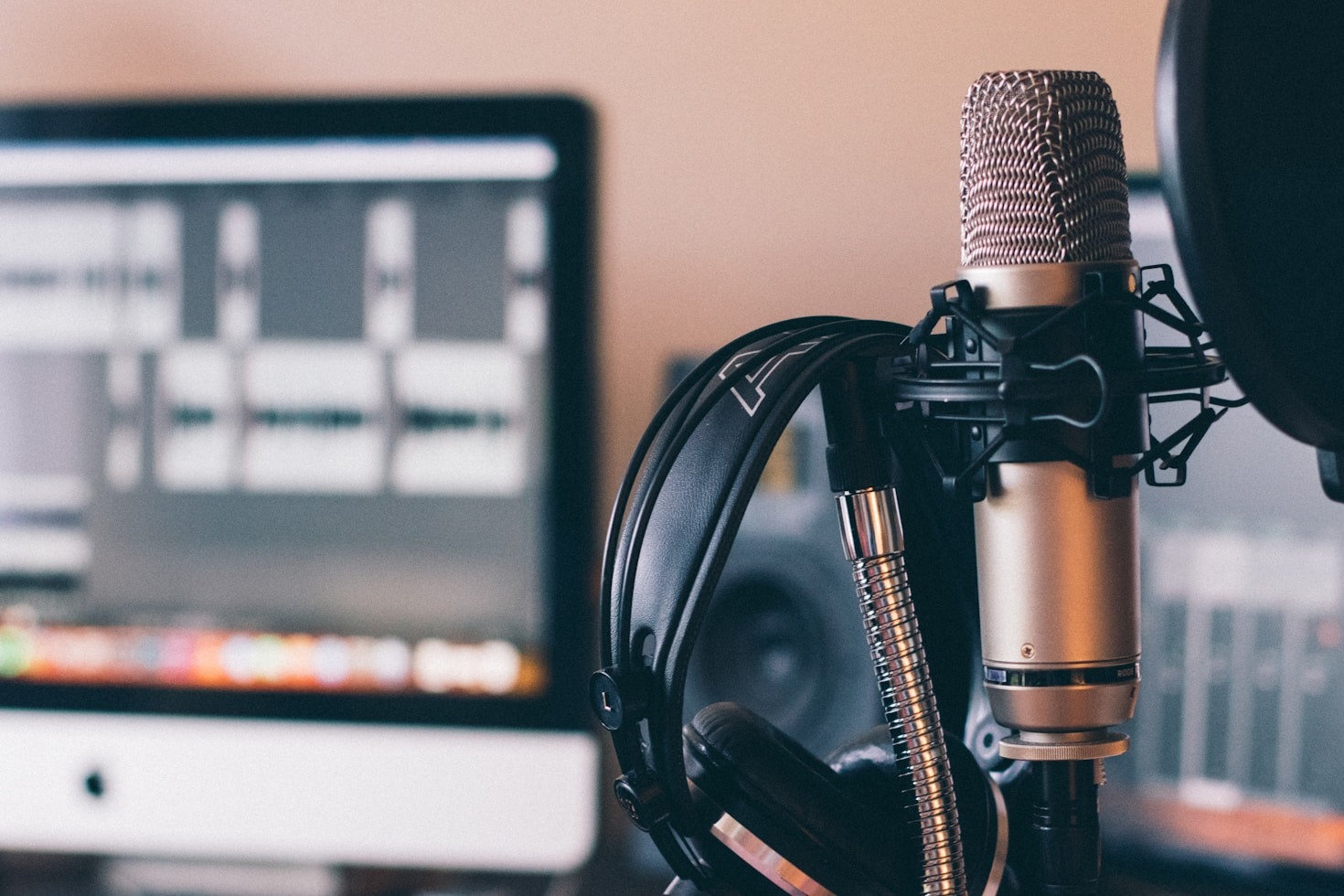 I Benefici di Ascoltare Podcast di Qualità